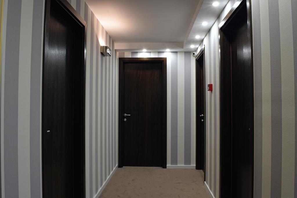 Luxury Rooms Luca And Deluca เบลเกรด ภายนอก รูปภาพ